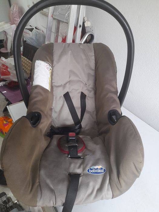 Cadeira de bebé auto