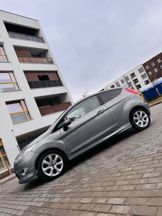 Sprzedam Forda fieste