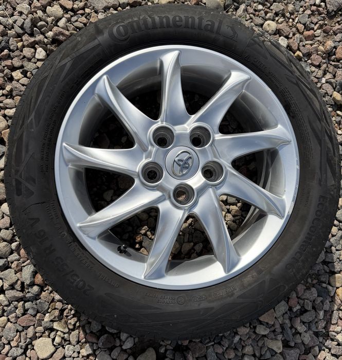 Koło felga alufelga 16 Toyota Auris