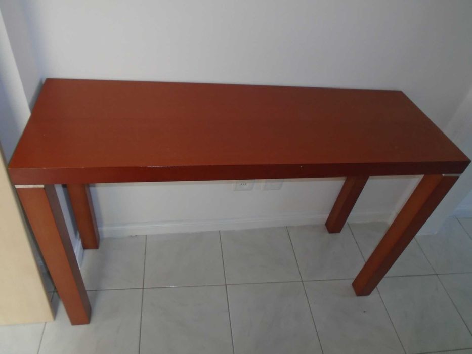 Pag. em dinheiro Conjunto Espelho e Mesa em cerejeira