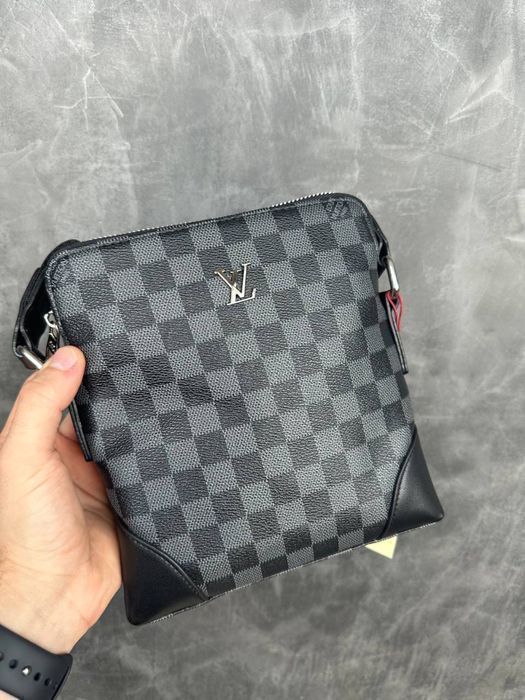 Мужская сумка на через плече louis vuitton чоловіча сумка