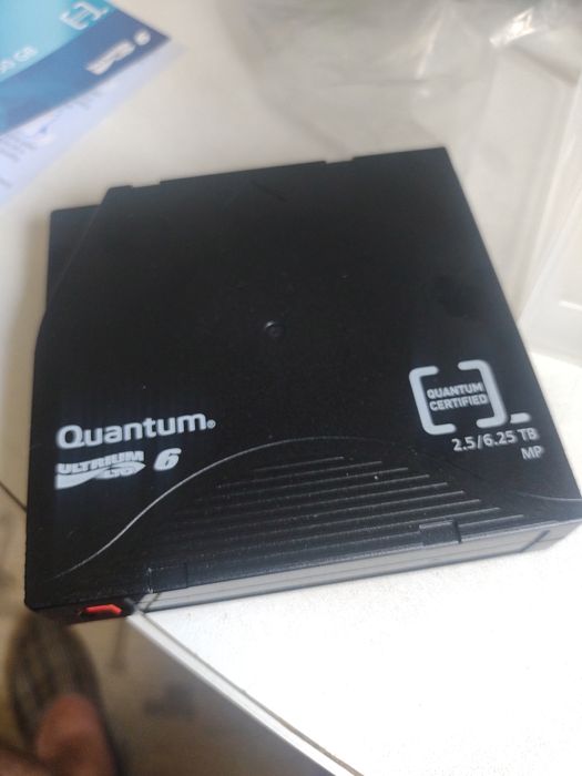 Магнітний накопичувач