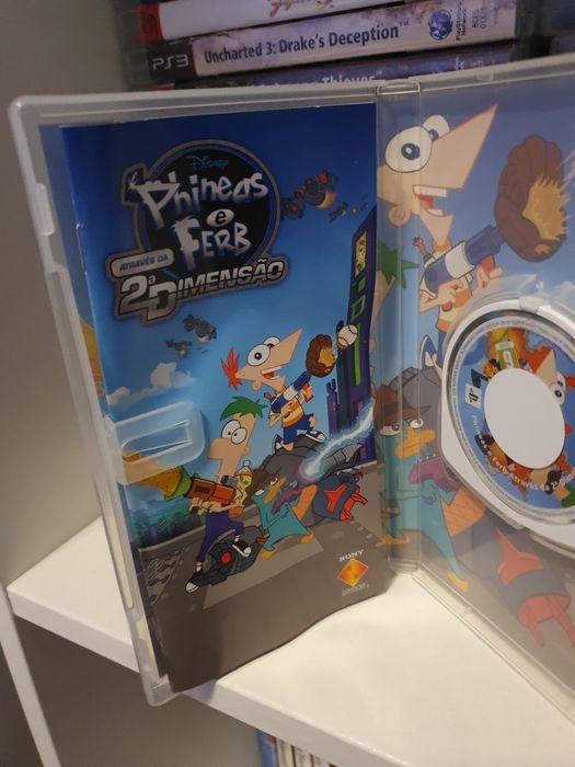 Jogo PSP Phineas e Ferb: Através da 2a Dimensão