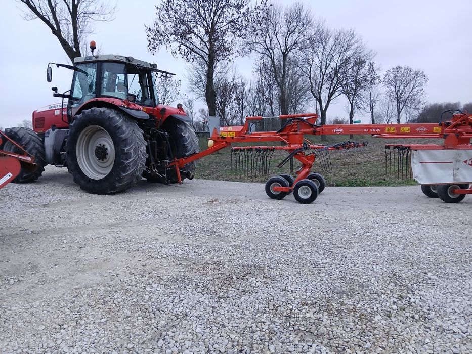 Zgrabiarka Kuhn GA6000  igła