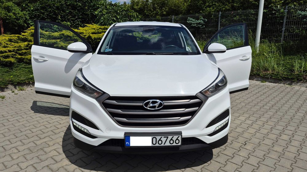 *Piękny Tucson*2015r*Polski Salon*1.6 Benzyna*ALU*NAVI*Jeden wł.*Zadbany*