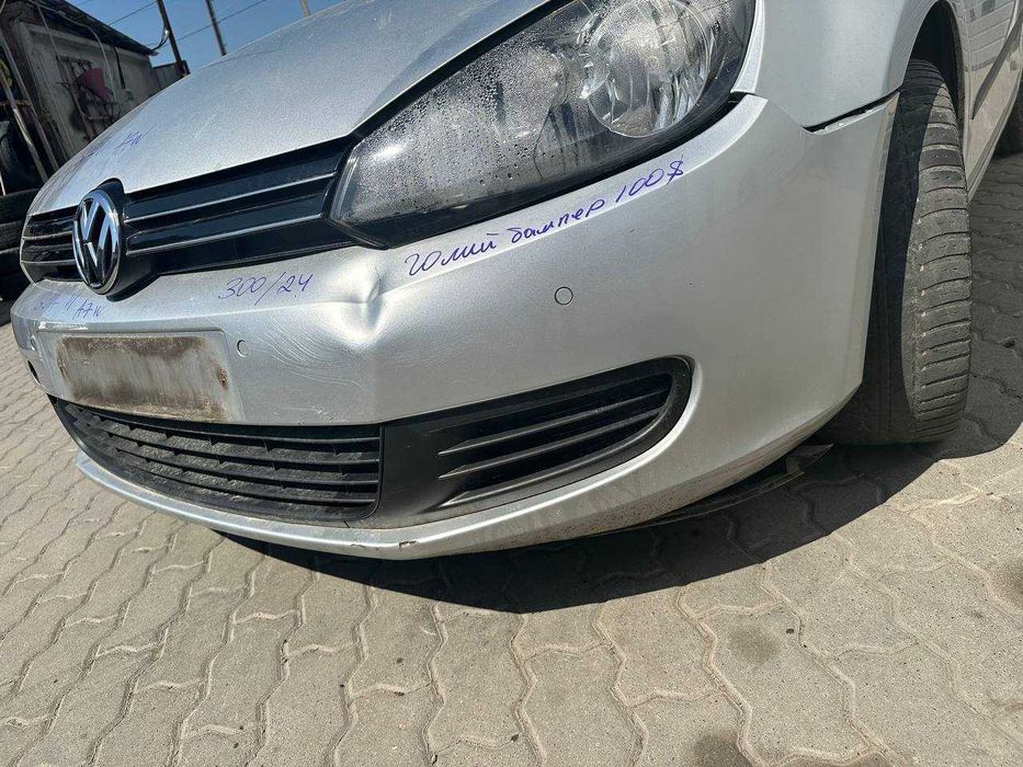 Бампер передній Golf6 хетчбек 2009-2014 A7W 300/24
