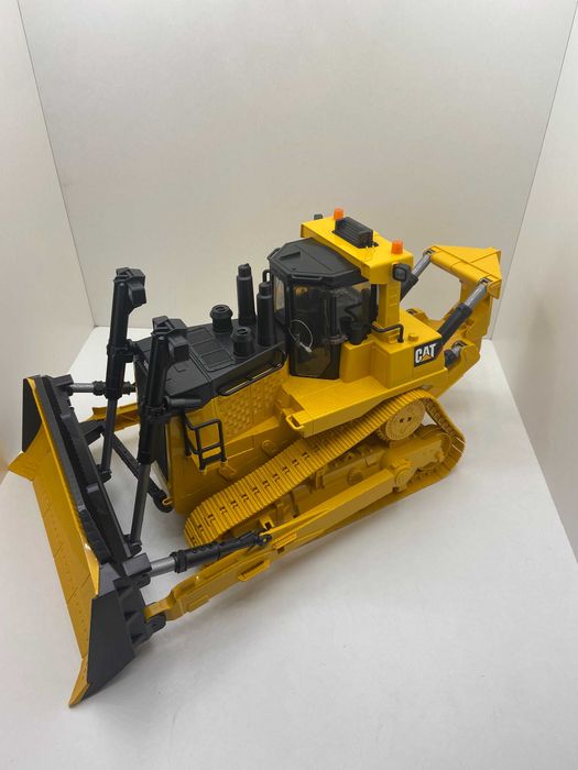 Spychacz duży Caterpillar - Bruder 2452
