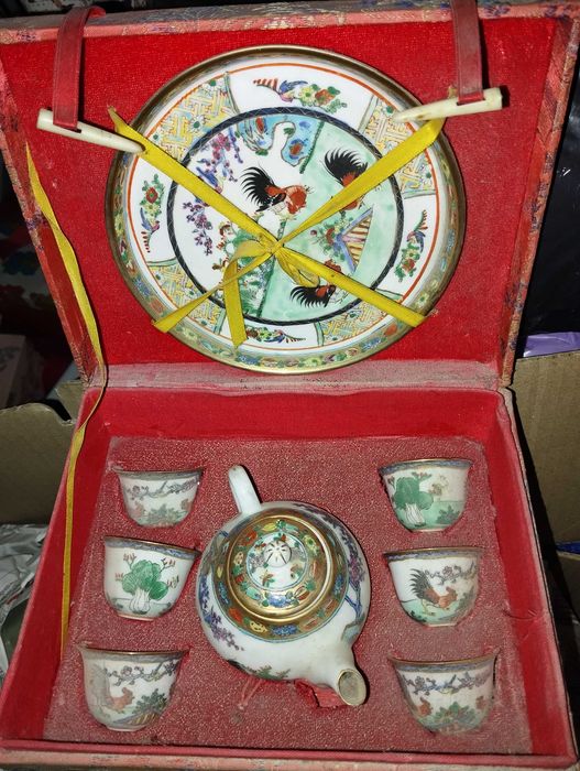 Serviços de porcelana  de Macau