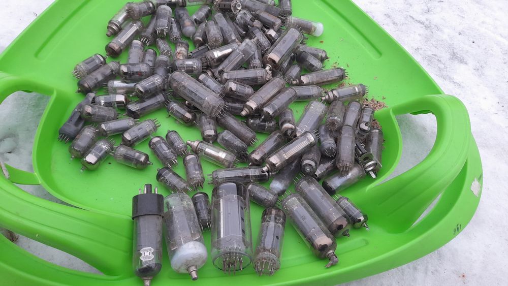 Лампи для телевізора і радіо