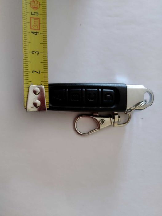 Remote Control with Battery Included64729938534274121