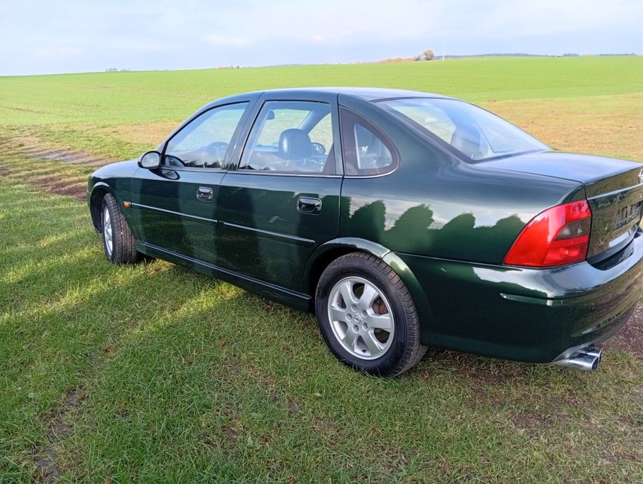 Opel Vectra B 2.2 benzyna