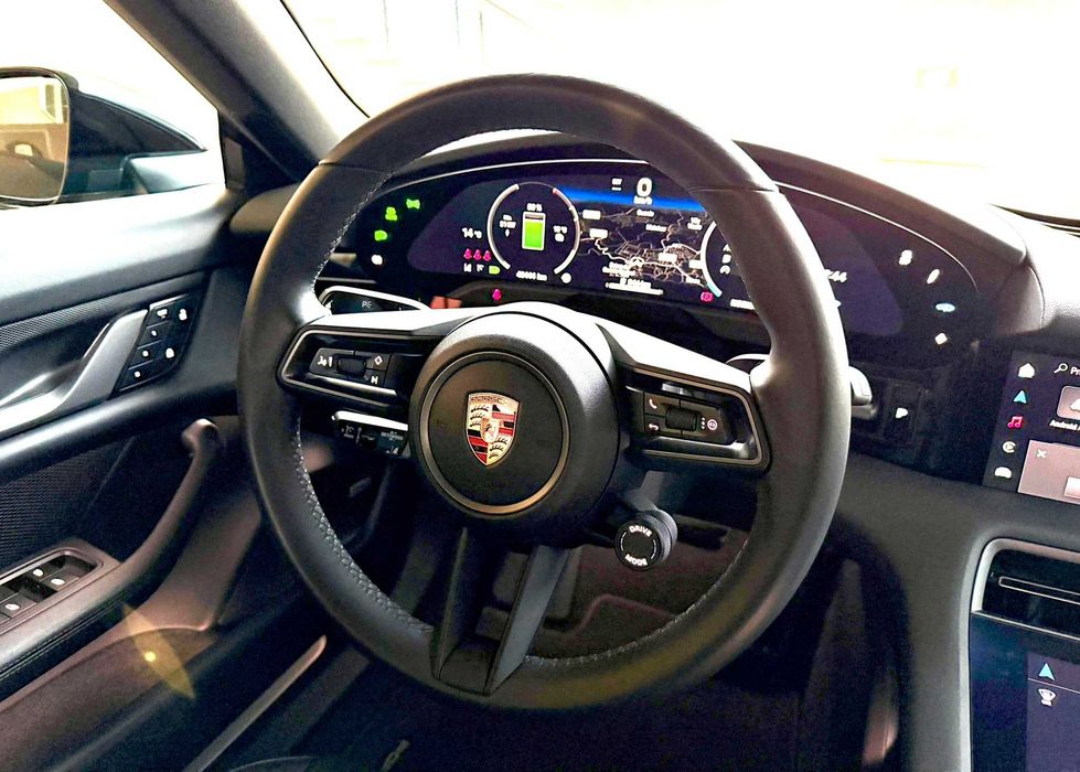 PORSCHE Taycan  Bateria Performance Plus — photo 3