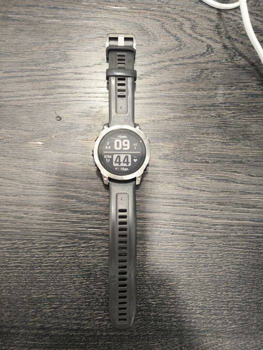 Продам Garmin fenix 7