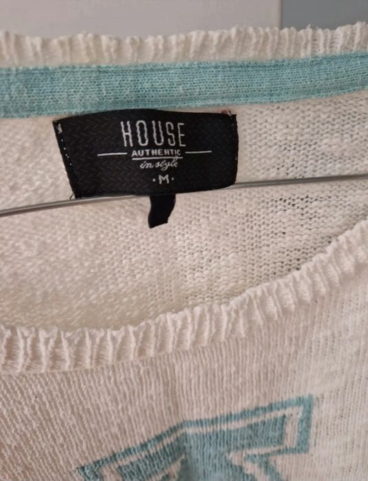 Sweter z literką House