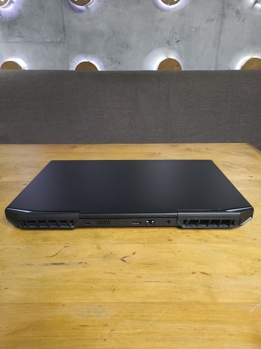 Eluktronics Prometheus XVII (вн. амер. бренд)• RTX 3080 16GB (165W) • Ryzen 7 5800H • 64GB RAM • 1TB SSD • ТОП