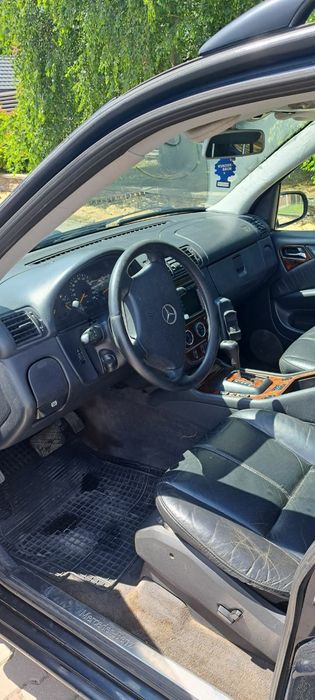 mercedes-benz ML 2.7D  автомат 3150$