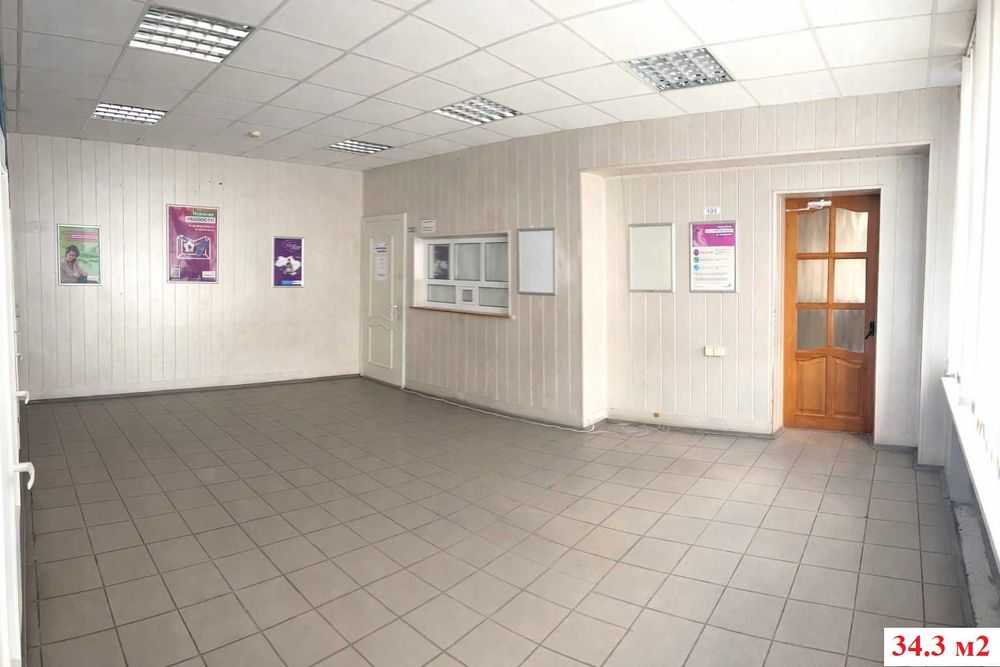 Фасад 90 м2 в центрі біля Укрпошти. 1 поверх, окр. вхід. Без Комісії!
