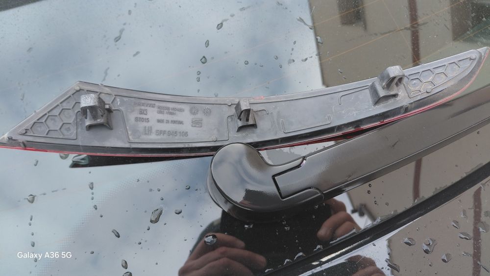 Zderzak lewy tył Cupra Formentor 5FF807983A ślizgi i lewy odblask