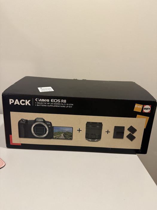 Kit  Canon EOS R8 + objectiva RF 24-105MM F4-7.1 IS STM + baterias suplementares LP-E17