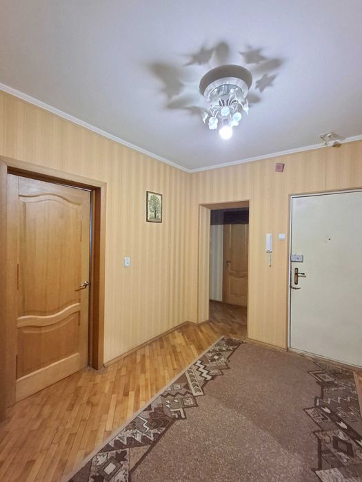 Продаж 3 кім. кв. вул. Новаторів,22В