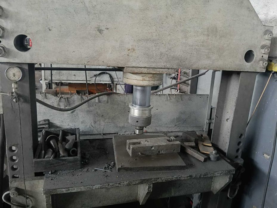 Prensa Hidráulica 100TON