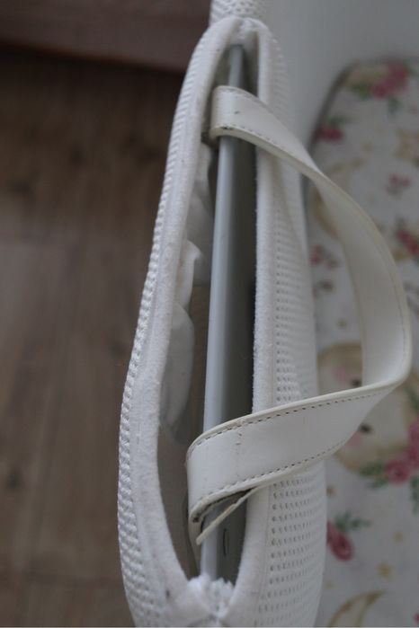 Кошик SHNUGGLE Moses з підставкою Dreami