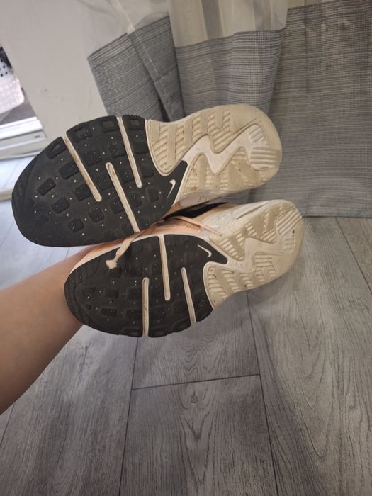 Кроссовки Nike оригінал