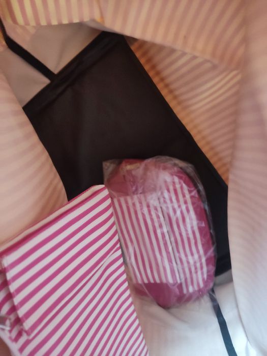 Mala praia em otimo estado nova