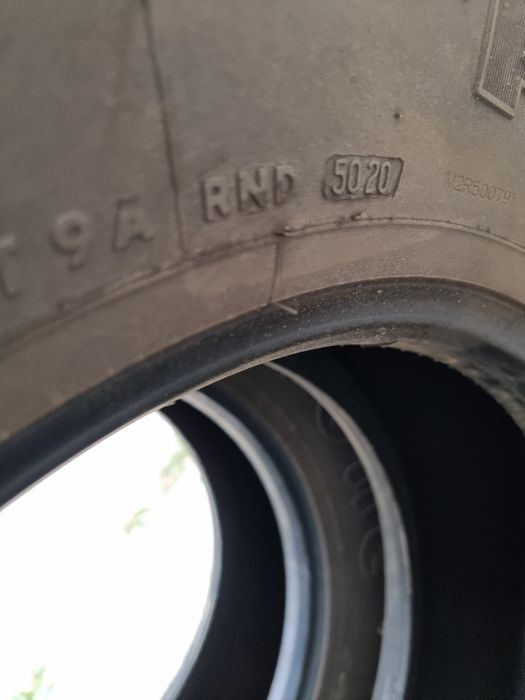 Вантажні шини Firestone 315/70R22.5