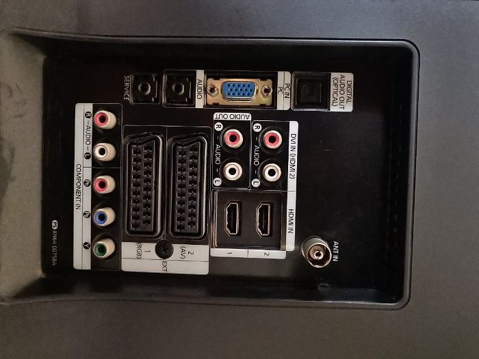 TV -- Samsung 32" -- Como nova