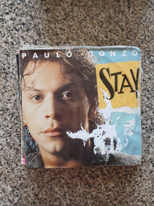Discos vinil single 2€ unidade. Bom estado de conservação