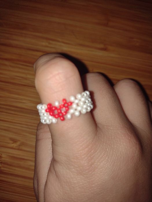 Прикраси з бісеру