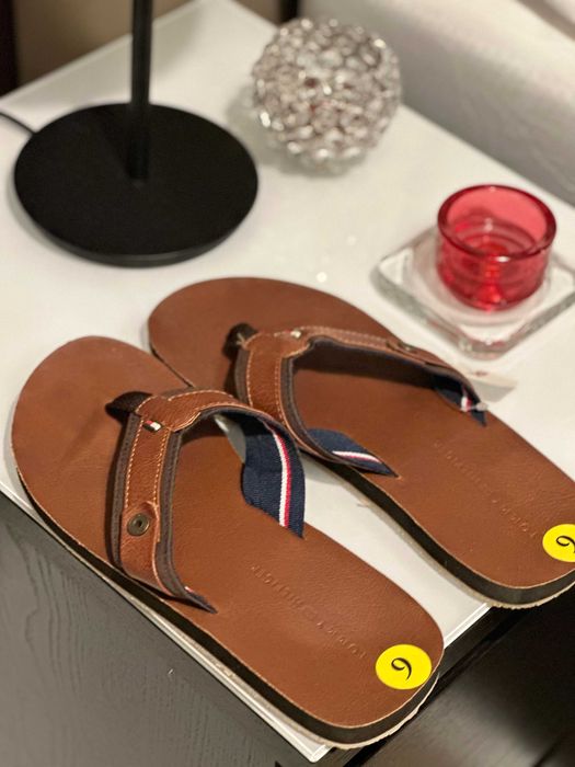 CHINELO Tommy   - Nunca Usado