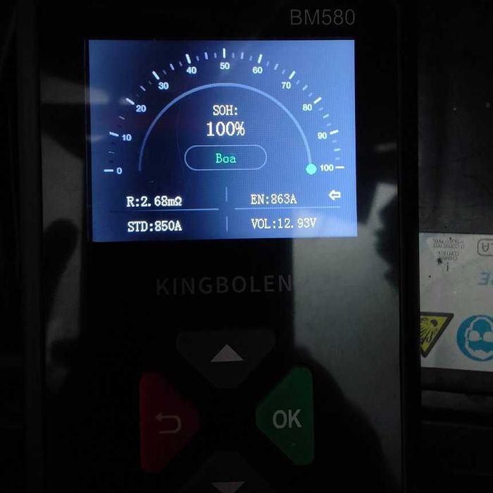 Analisador testador  de bateria de 6 ou 12 volts