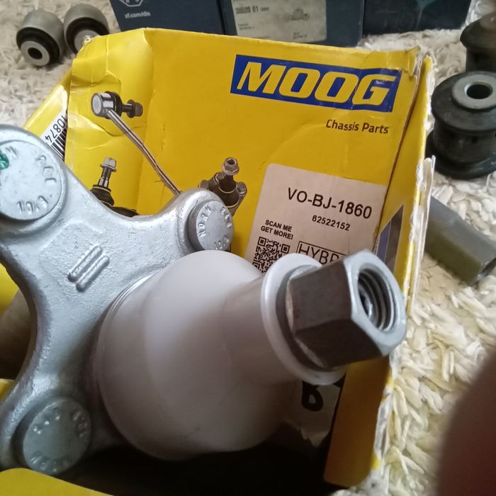 Продам сайлентблоки  Skoda Octavia Karoq Kodiaq Vw Golf Passat Caddy