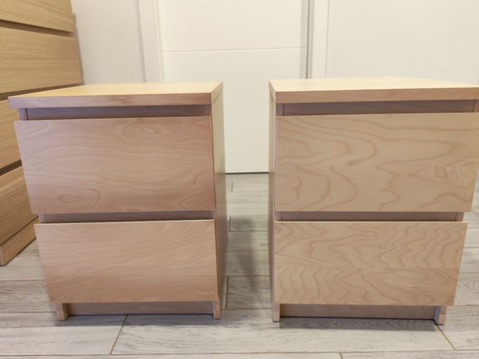 2 cómodas MALM 
Cómoda c/2 gavetas, chapa de carvalho c/velatu