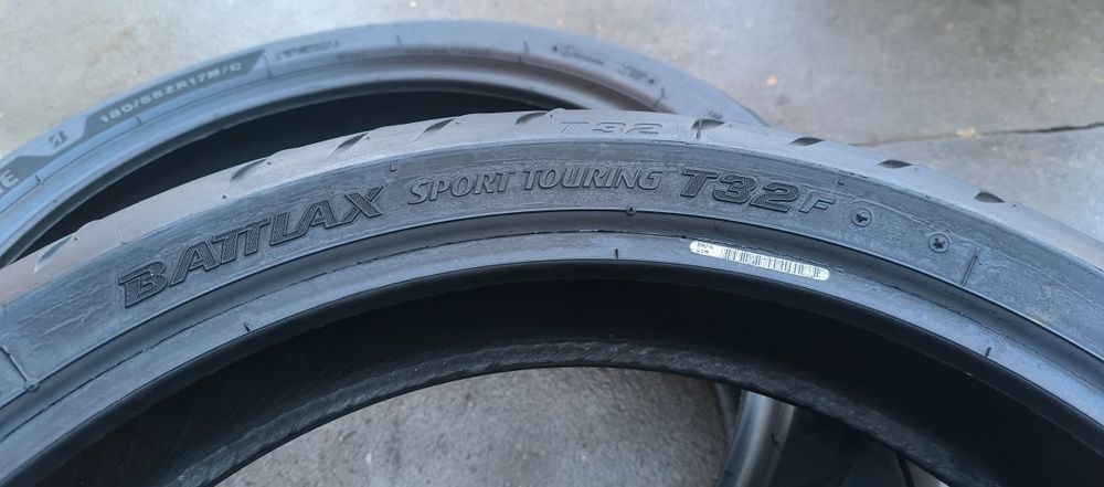 Мото резина 180.55.R17 i 120.70.R17.