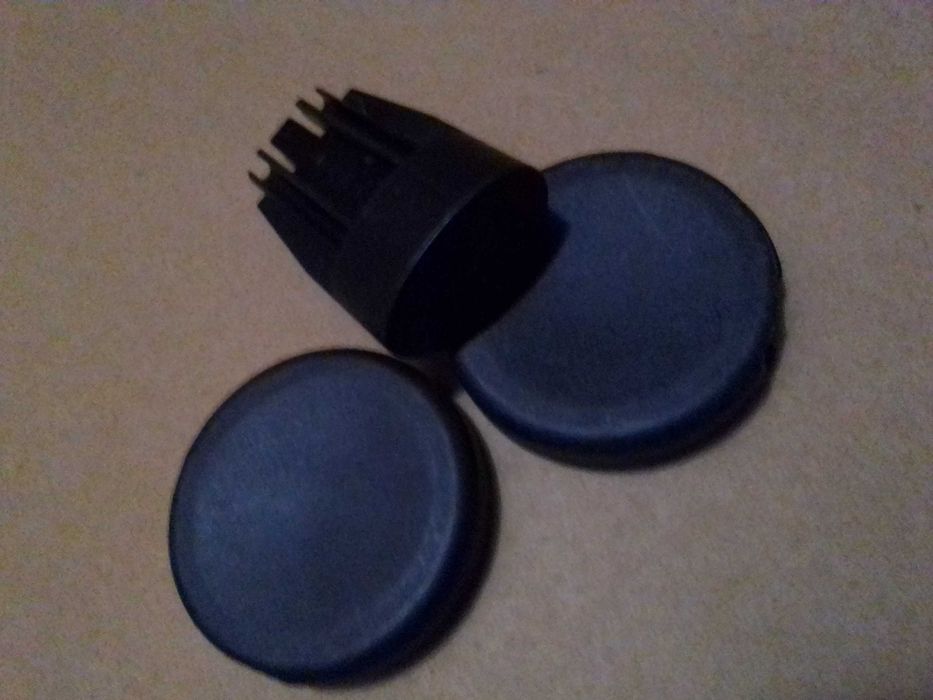 Заглушки (от пыли) Quinny/MaxiCosi.