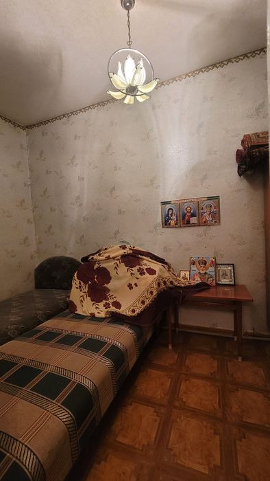 Продам будинок в Марганці