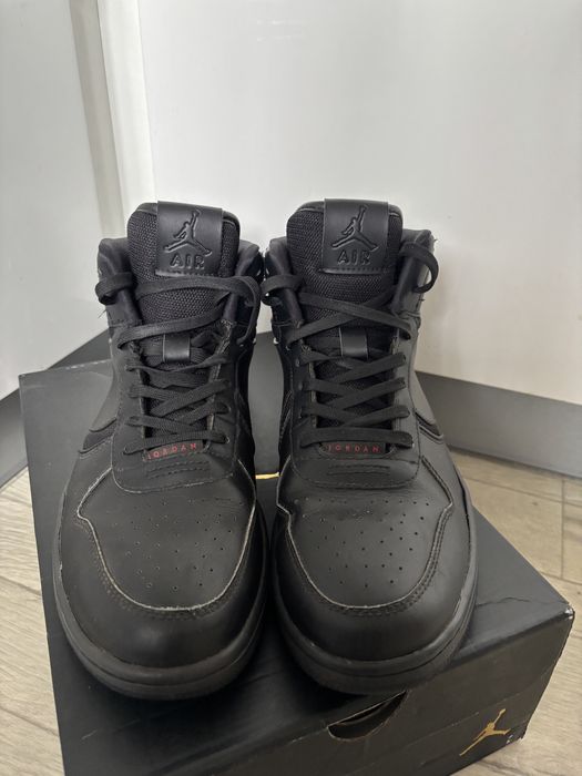 Кросівки оригінальні Nike Jordan