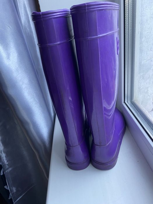 Резиновые сапоги
