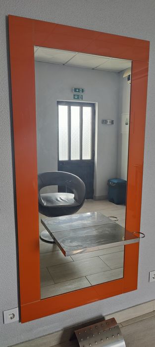 Espelho para cabeleireiro