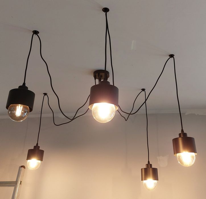 Lampa loft czarna typu pająk 5x E27 z żarówkami