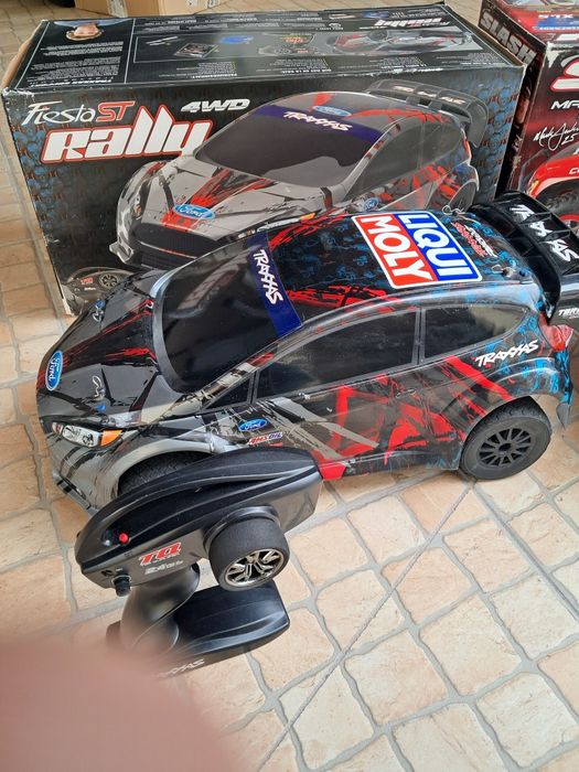 R .C .s  TRAXXAS  Excelente Estado.    2  por 1