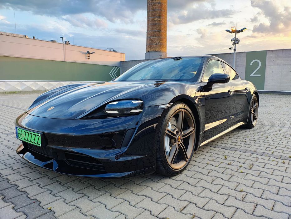 Porsche Taycan