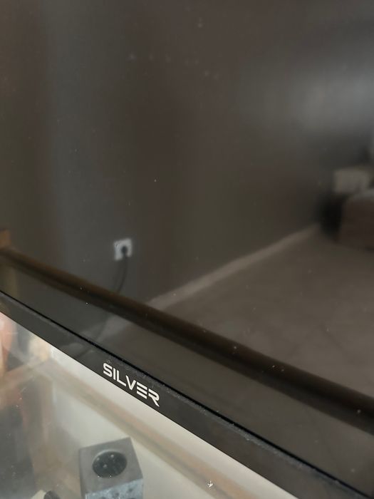 Televisão silver 55’