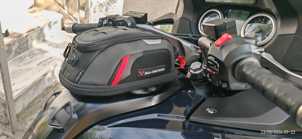 Moto Triumph Trophy 1200 SE
