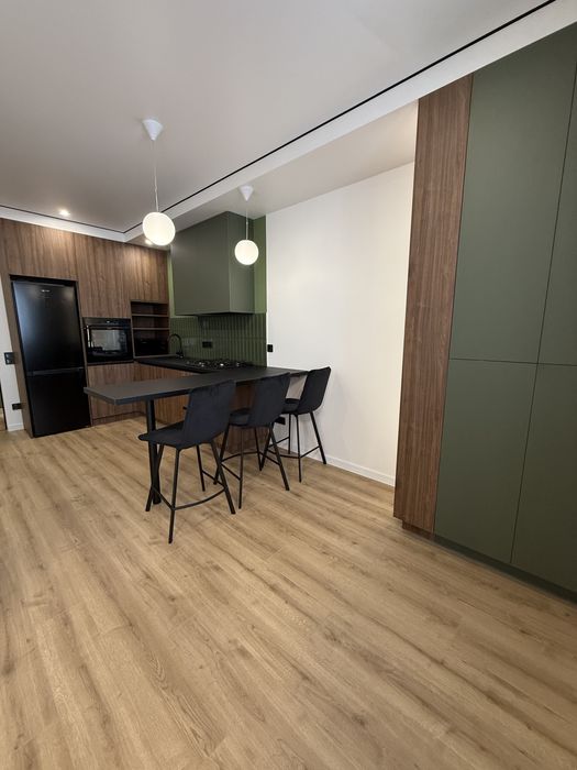 Стильна квартира з євроремонтом в новобудові