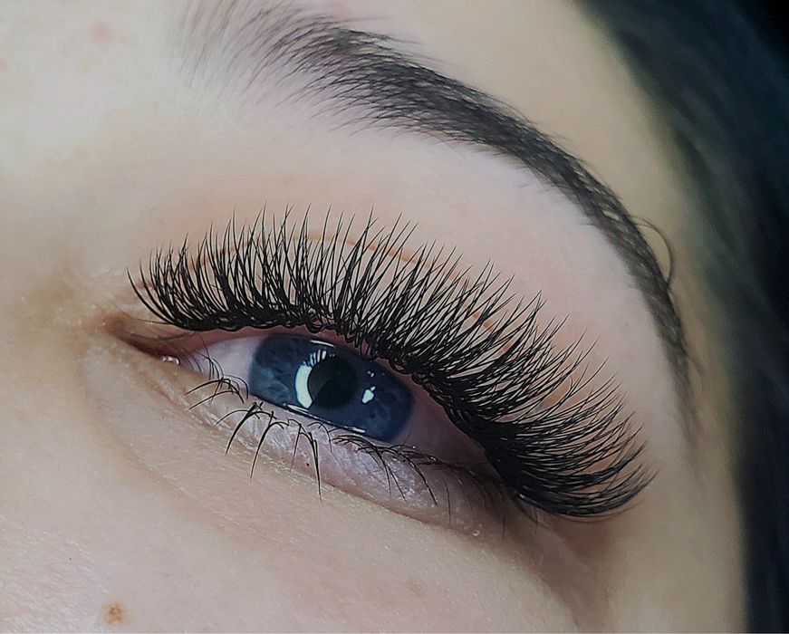 Наращивание ресниц. Молдаванк, вблизи центра