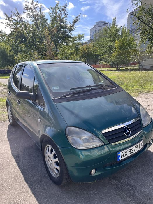 Mercedes-Benz a160